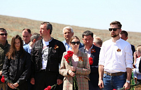 Игорь Бабушкин принял участие в перезахоронении останков солдат 28-й Армии